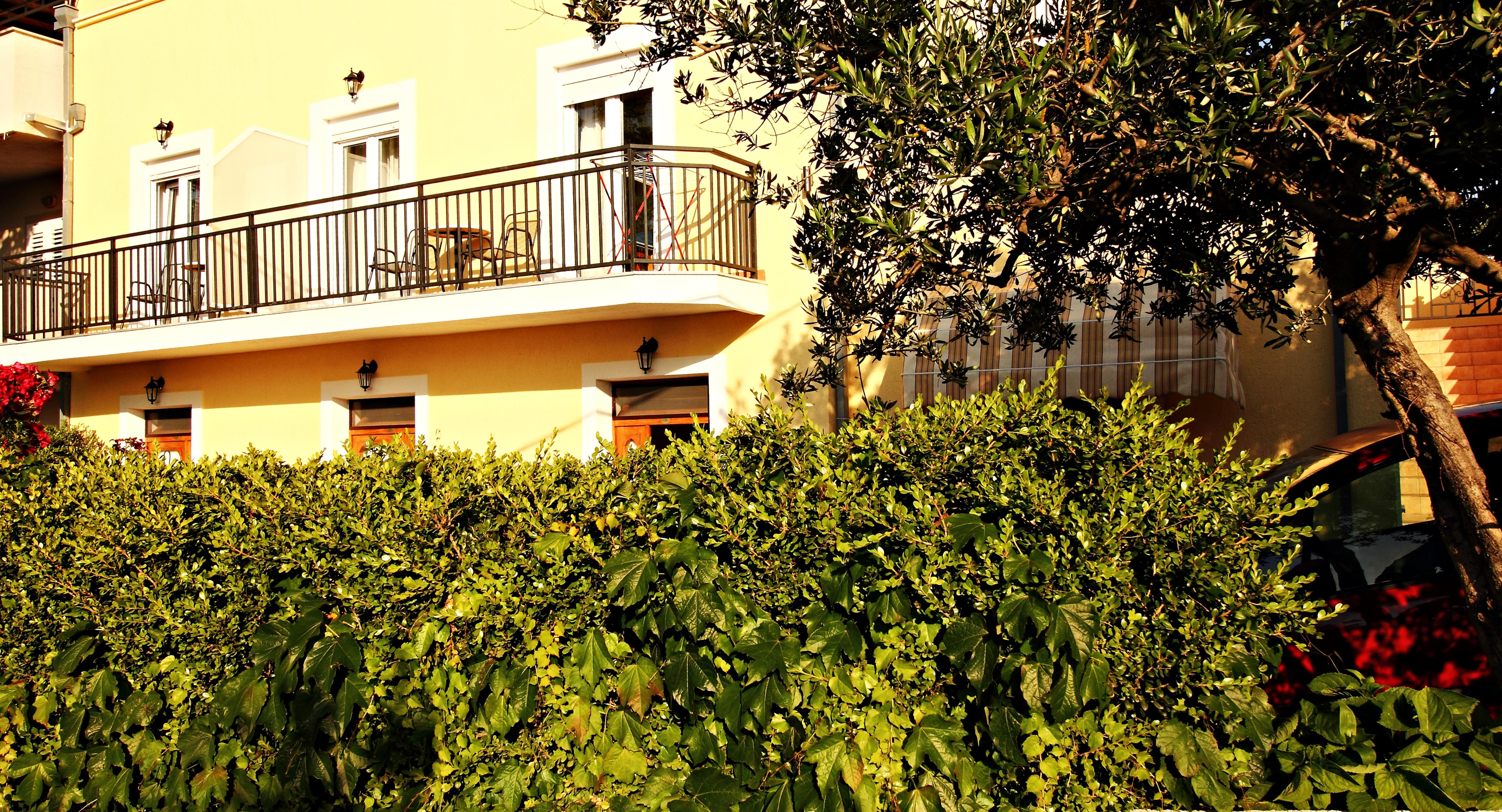 Bacan Serviced Apartments 챠브타트 외부 사진