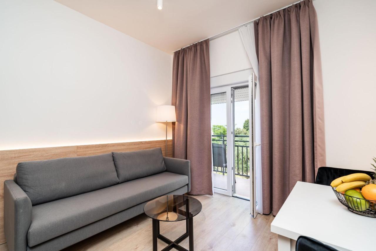 Bacan Serviced Apartments 챠브타트 외부 사진