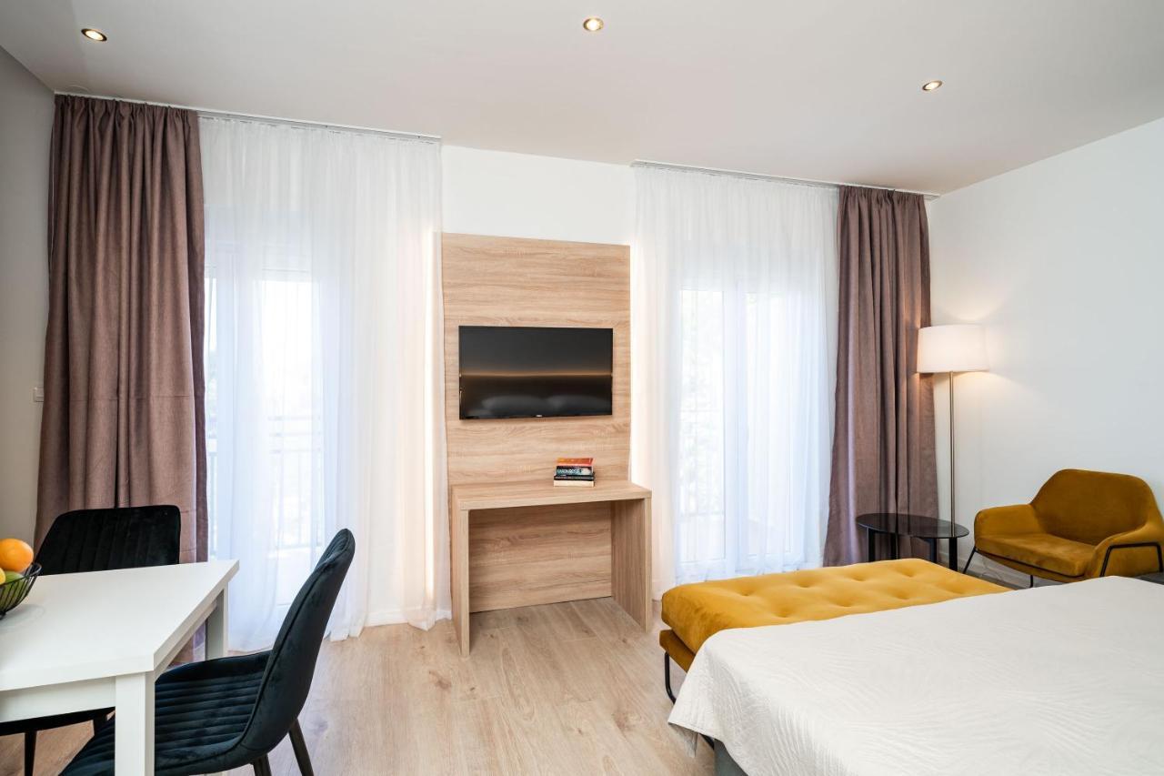 Bacan Serviced Apartments 챠브타트 외부 사진