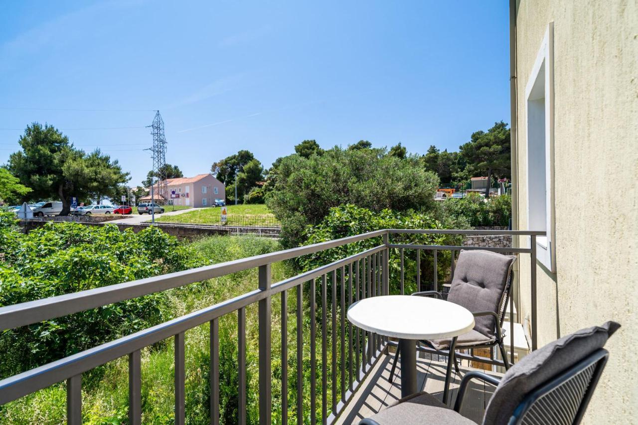 Bacan Serviced Apartments 챠브타트 외부 사진